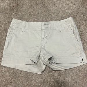 So juniors shorts size 3